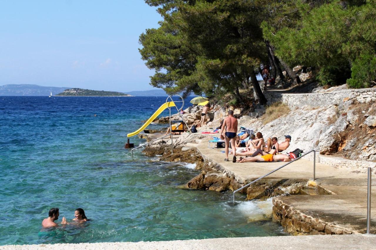 Apartments With A Parking Space Sali, Dugi Otok - 8154 Luaran gambar