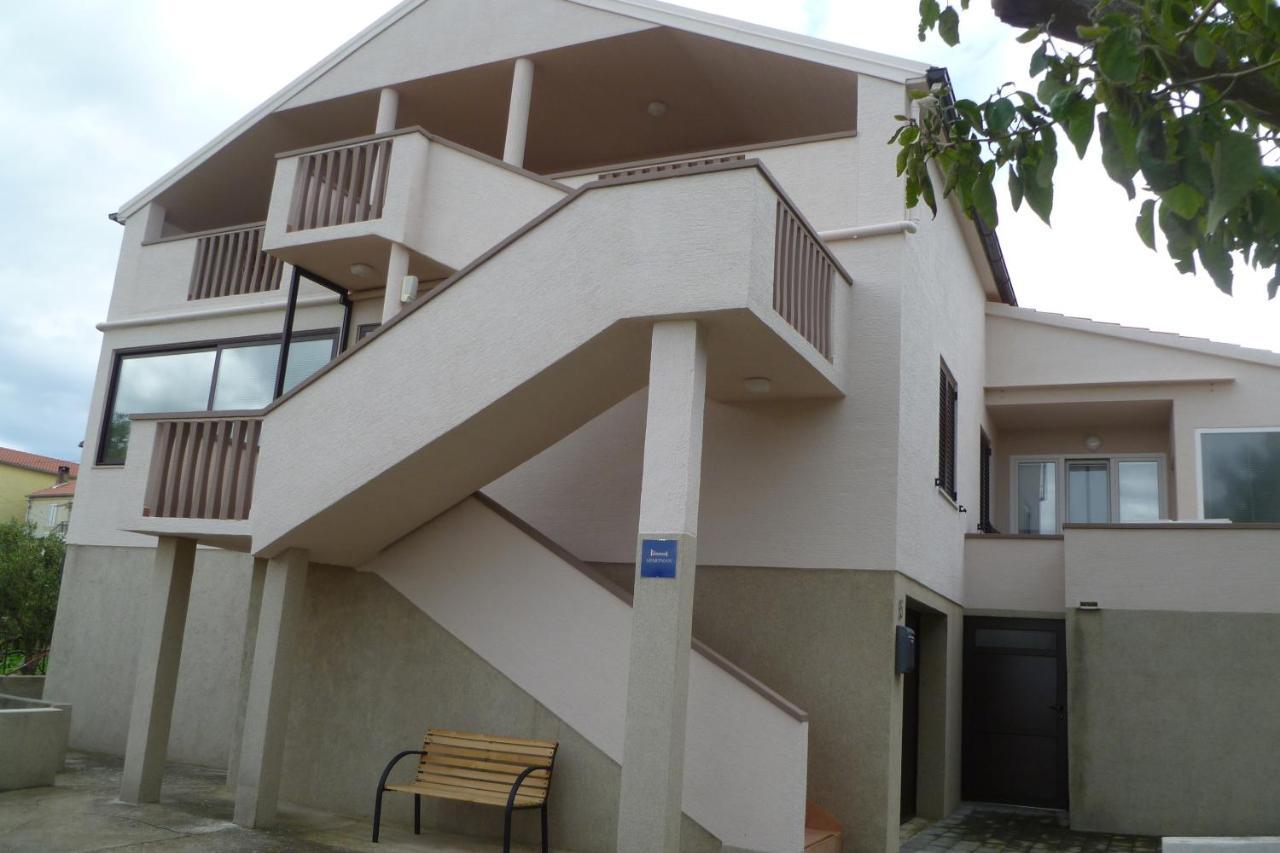 Apartments With A Parking Space Sali, Dugi Otok - 8154 Luaran gambar