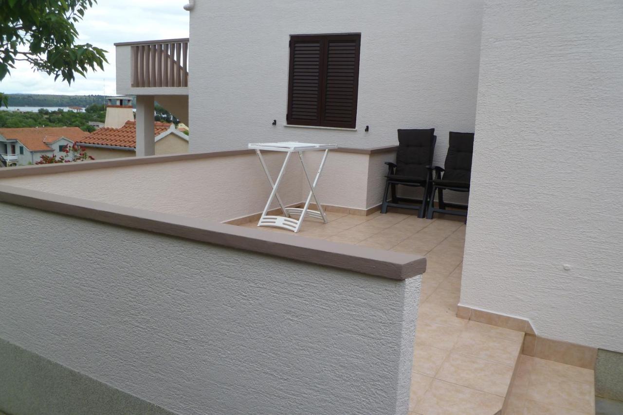 Apartments With A Parking Space Sali, Dugi Otok - 8154 Luaran gambar