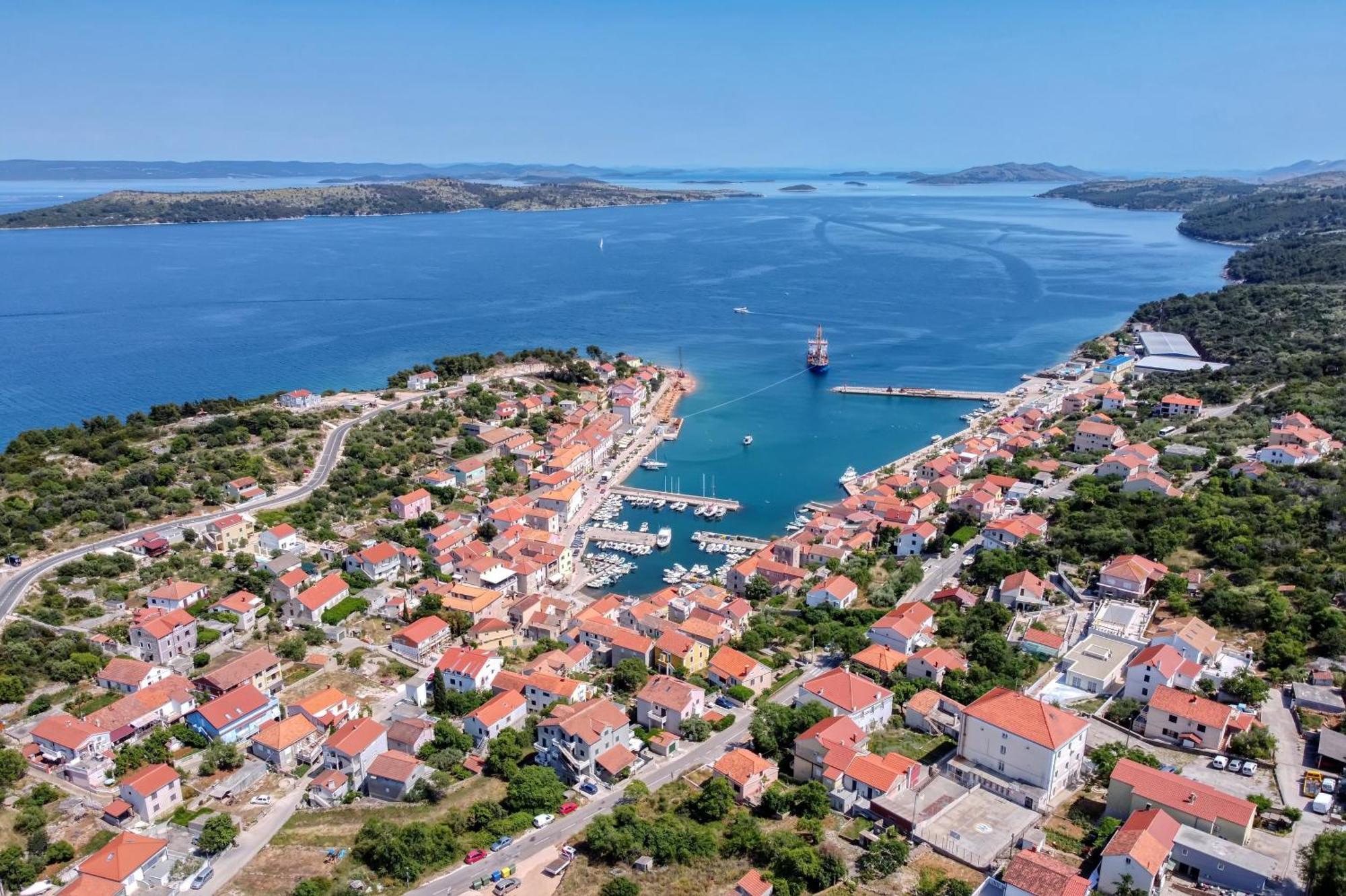 Apartments With A Parking Space Sali, Dugi Otok - 8154 Luaran gambar
